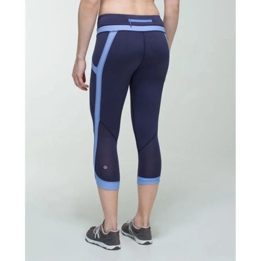 Lululemon Women's Leggings Size 4 Chase Me Crop II Cadet Blue Navy‎ Lullaby